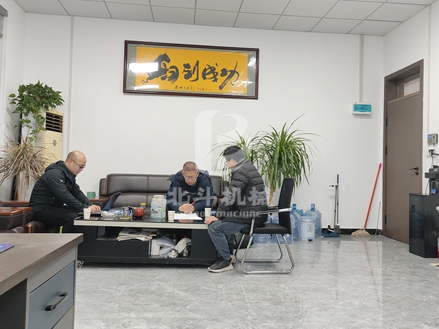 降廢減損的多功能果殼红豆视频app下载機受到河北客戶青睞